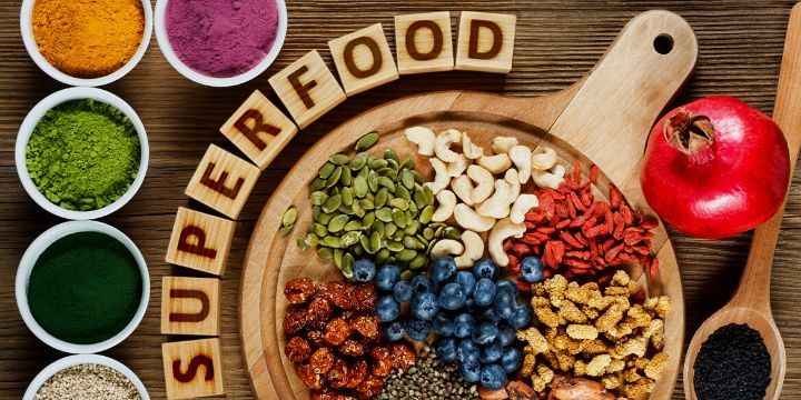 Superfoods for Women’s Health: Incorporating Powerhouse Ingredients into Your Diet